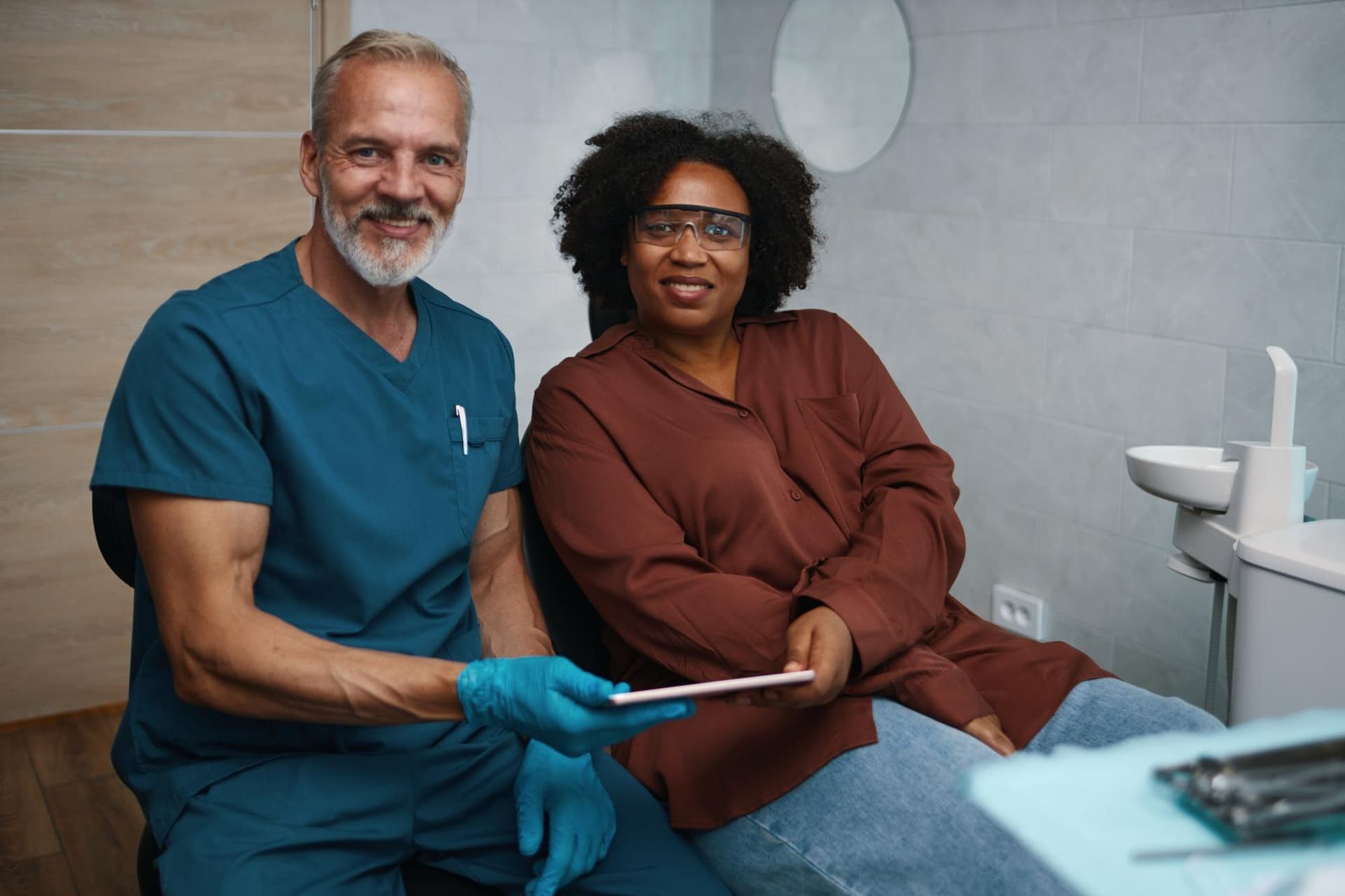 Discover Top Dentists in Oakville with Book My Smile